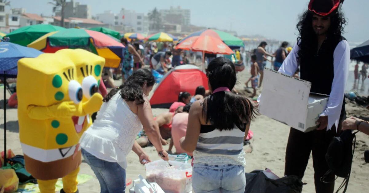 Working at 31 degrees in Lima: the jobs that Peruvians do despite the inclement sun