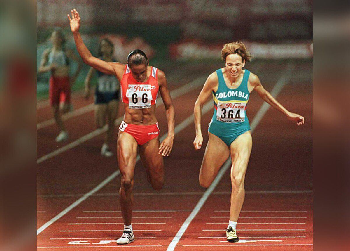 Ximena Restrepo tocó el éxito olímpico en atletismo. Archivo.
