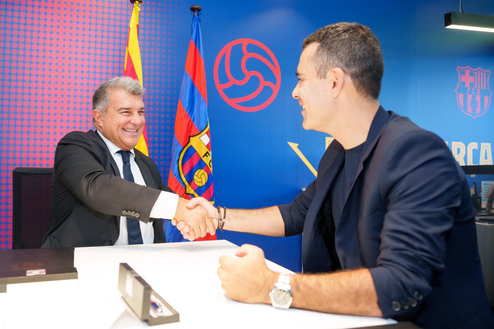 Rafael Márquez, nuevo entrenador del Barcelona B. Foto: @FCBarcelonaB