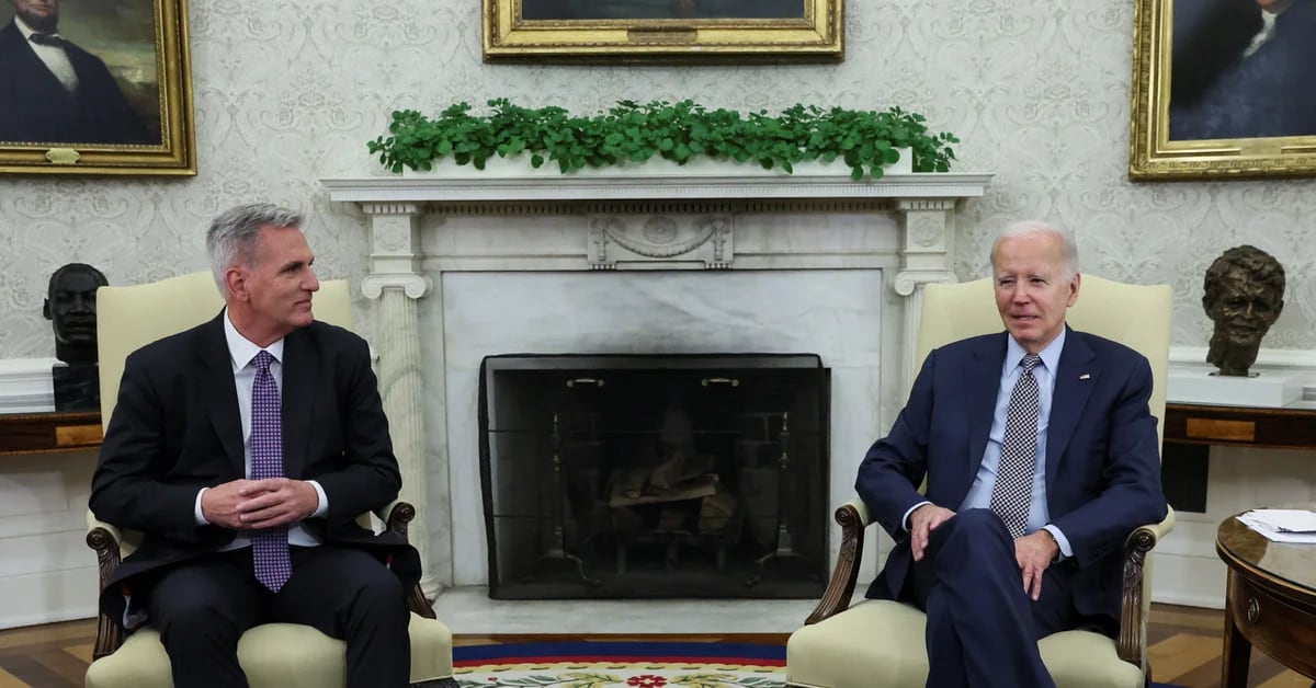 United States debt ceiling: A new meeting between Biden and McCarthy ends without agreement and talks continue to avoid default