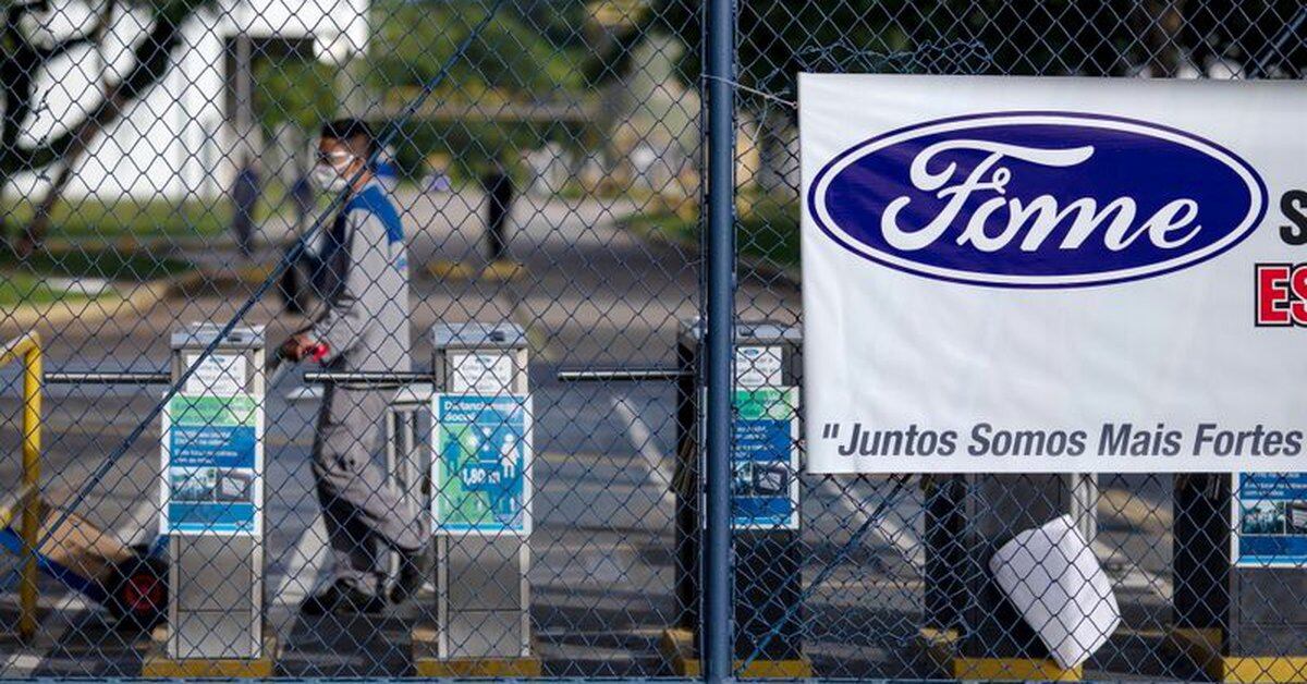 Mexico flirts with Ford to move production from Brazil: official