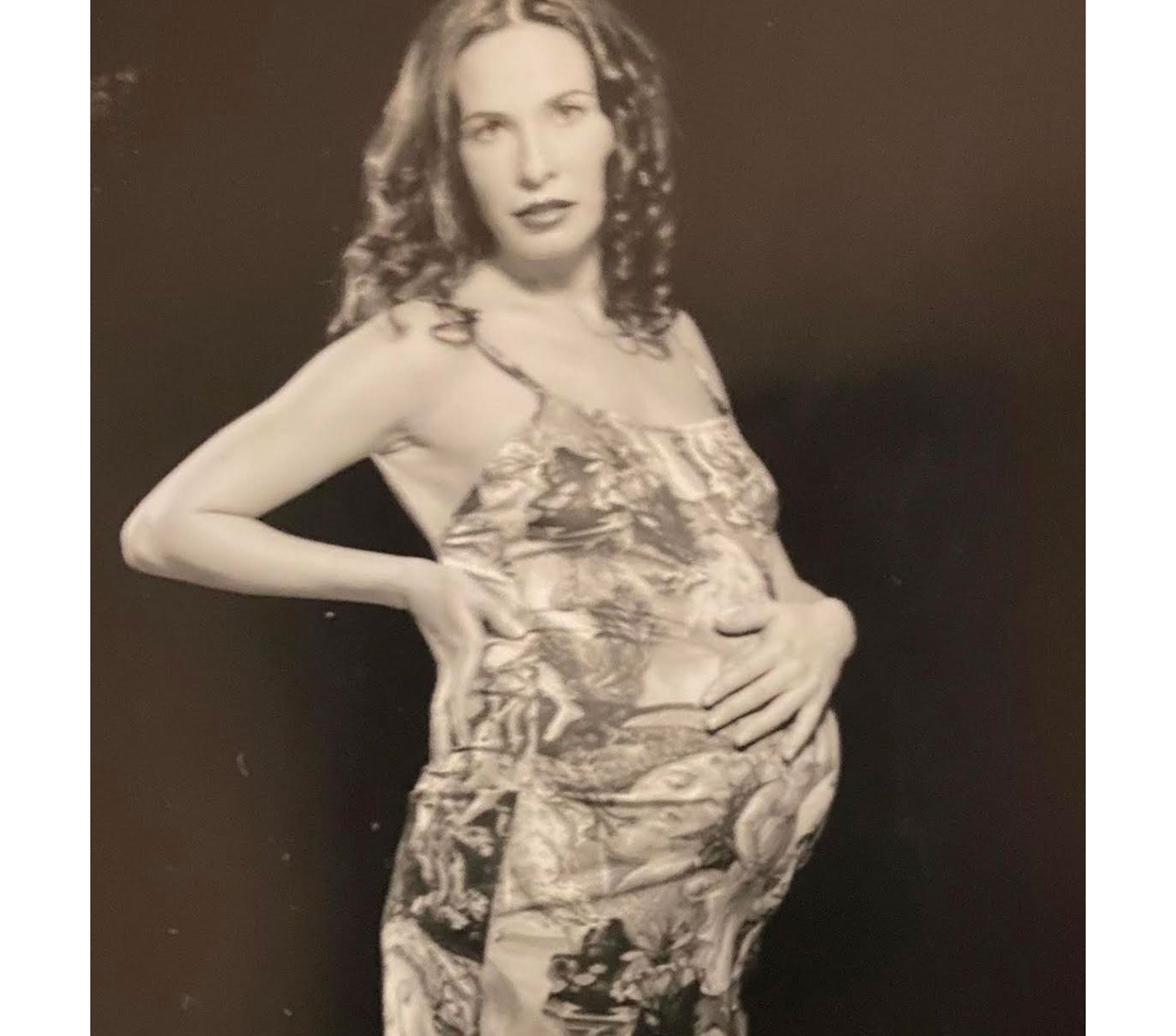 Gloria Carrá, embarazada de Angela Torres, 1997