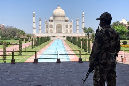 Evacuaron el Taj Mahal en la India por un falso aviso de bomba - Infobae