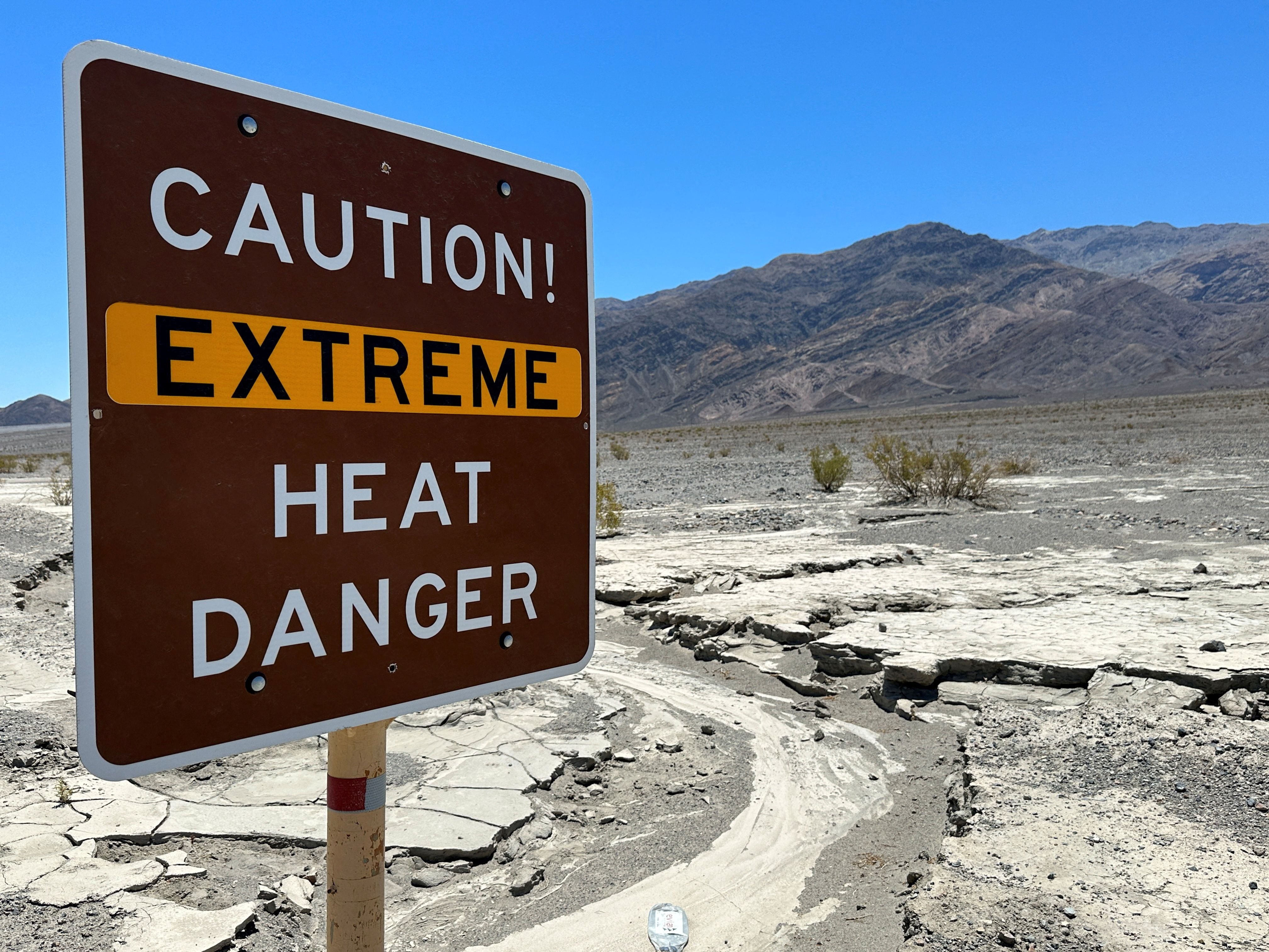 El Valle de la Muerte está ubicado en la frontera entre California y Nevada y es considerado el lugar más caluroso de la Tierra (REUTERS)