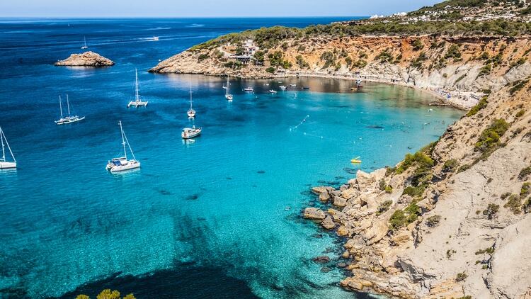 Las maravillosas calas de Ibiza