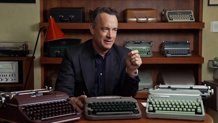 Tom Hanks, coleccionista de máquinas de escribir y ahora autor