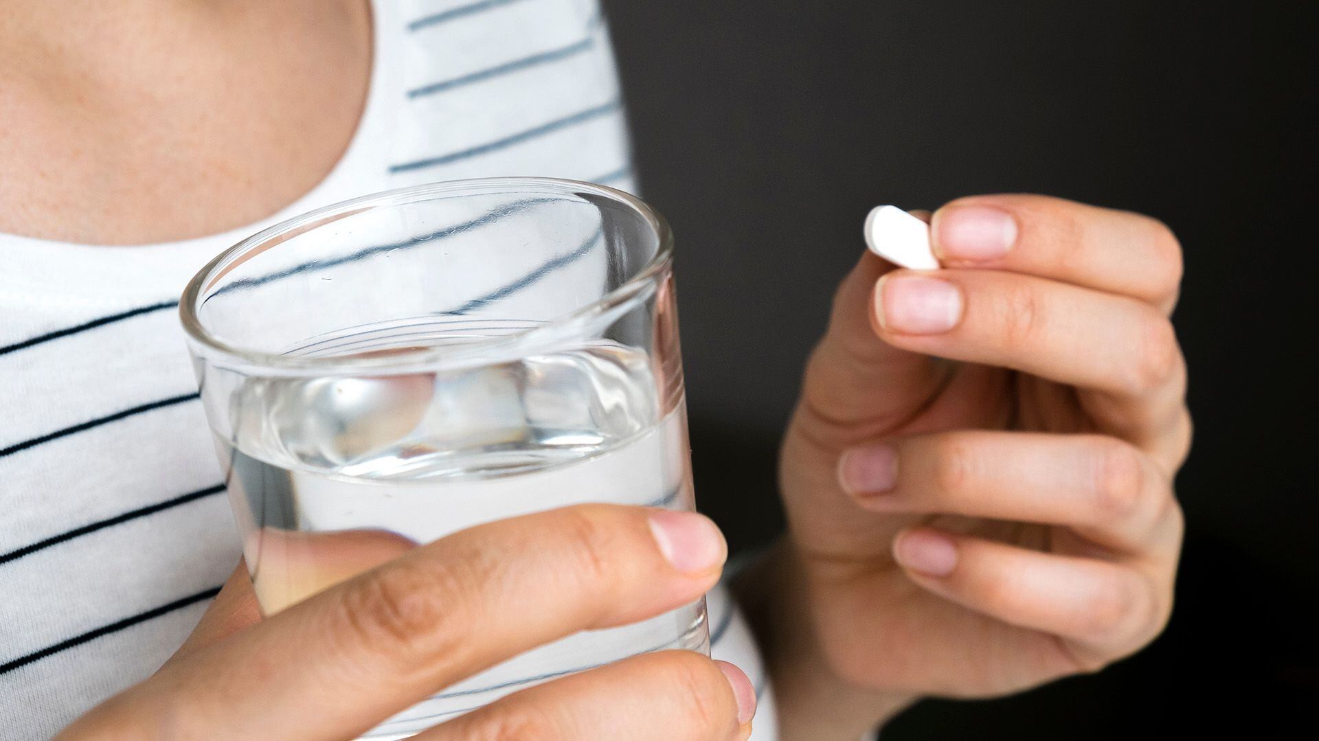El trabajo encontró que, a las seis semanas, los participantes que recibieron opiáceos no experimentaron un mejor alivio del dolor que los que recibieron el placebo