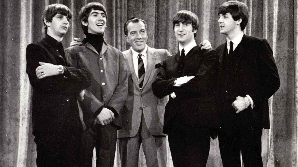 The Beatles con Ed Sullivan: la primera presentación la vieron unas 74 millones de personas.