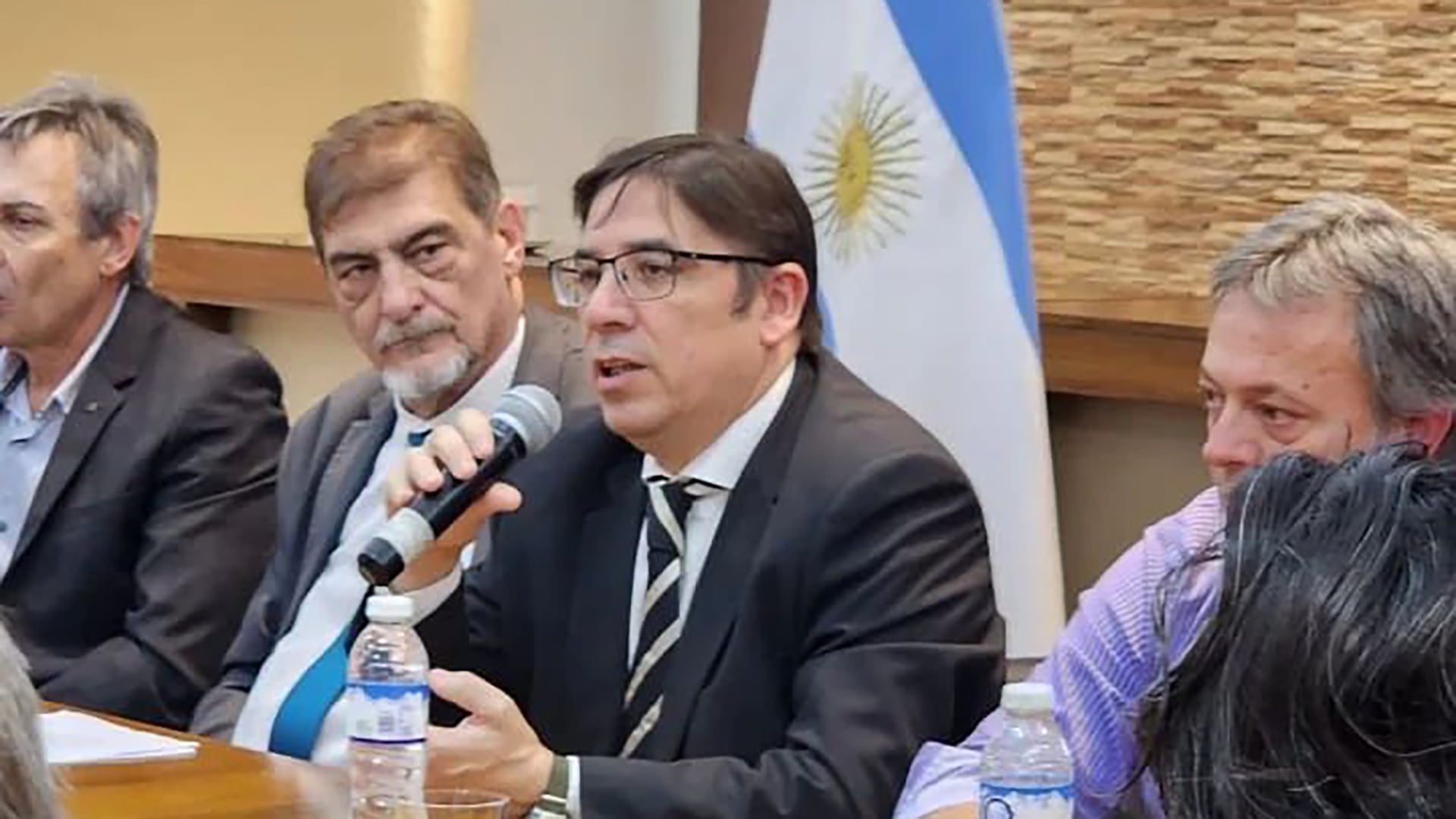 Alejandro �lvarez responsabiliz� a los rectores universitario por 