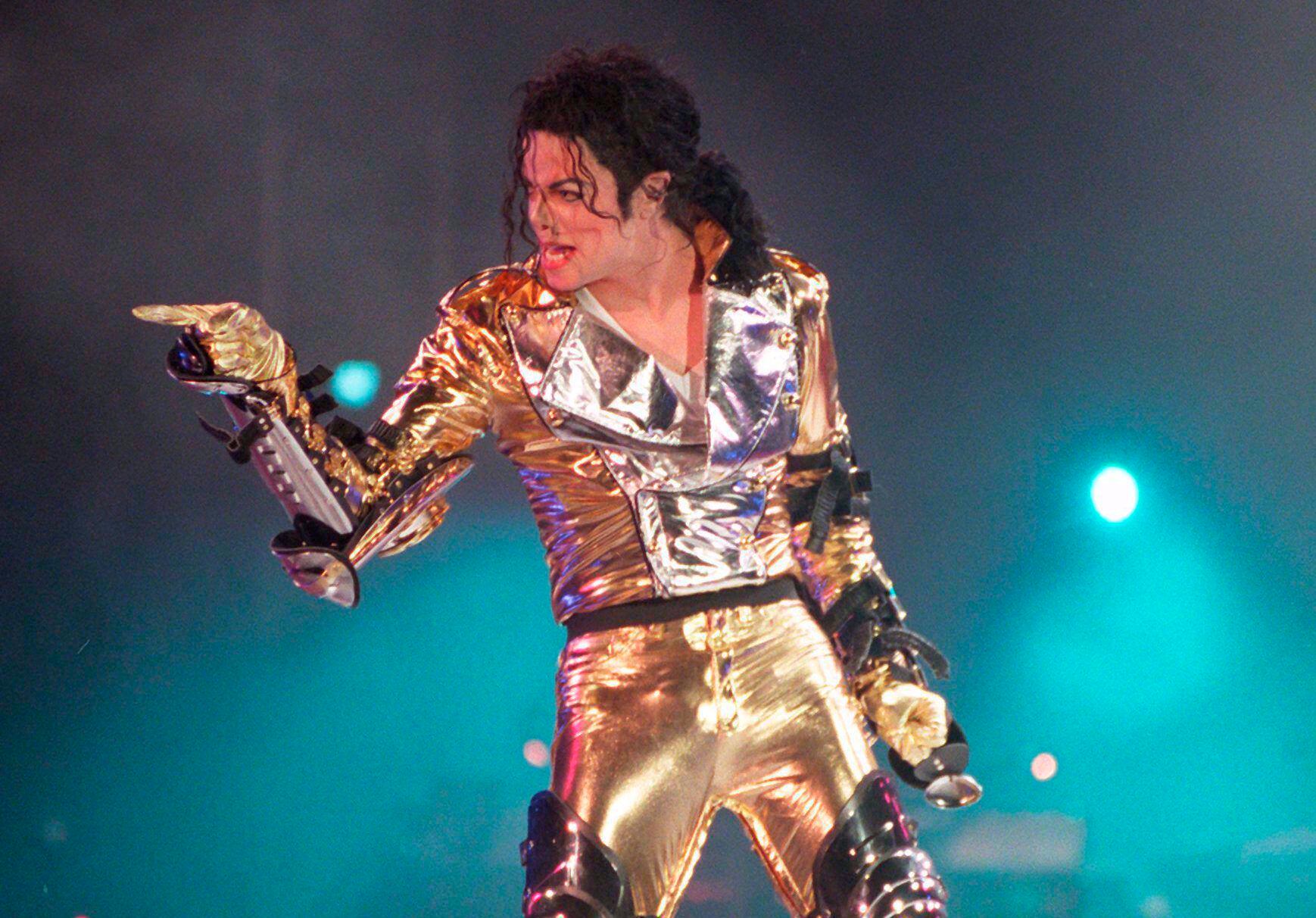 Biopic sobre Michael Jackson enfrenta críticas por omitir acusaciones de abuso. (Créditos: EFE/Jens Kalaene)