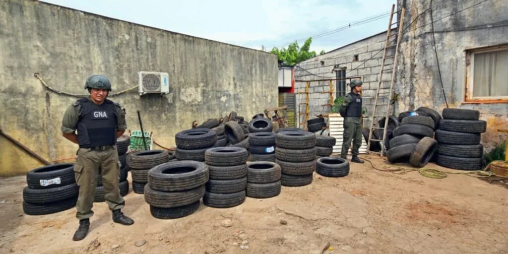 Gendarmería desbarató una banda dedicada al contrabando y secuestró mercadería ilegal por 94 millones de pesos