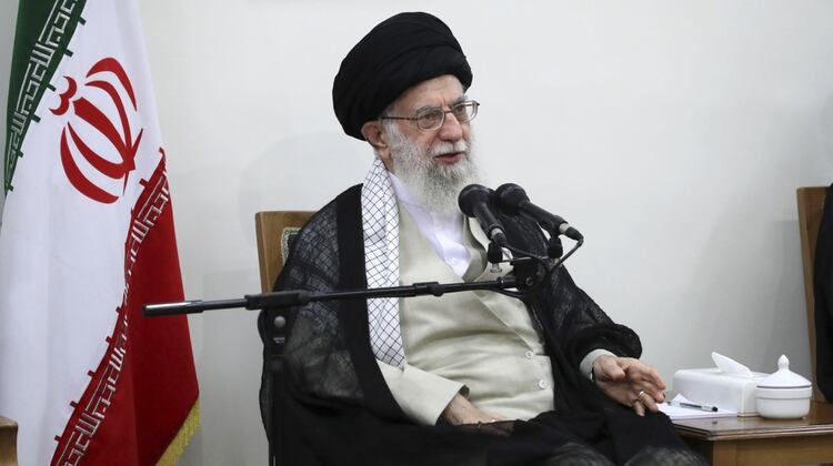 El ayatolá Ali Jamenei (Fpto: Oficina del Líder Supremo de Irán vía AP)