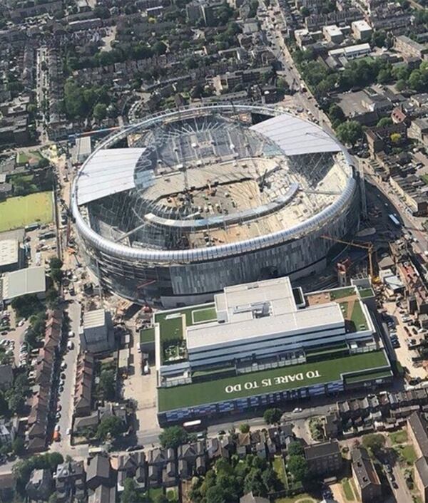 El nuevo estadio aun no está disponible para el Tottenham