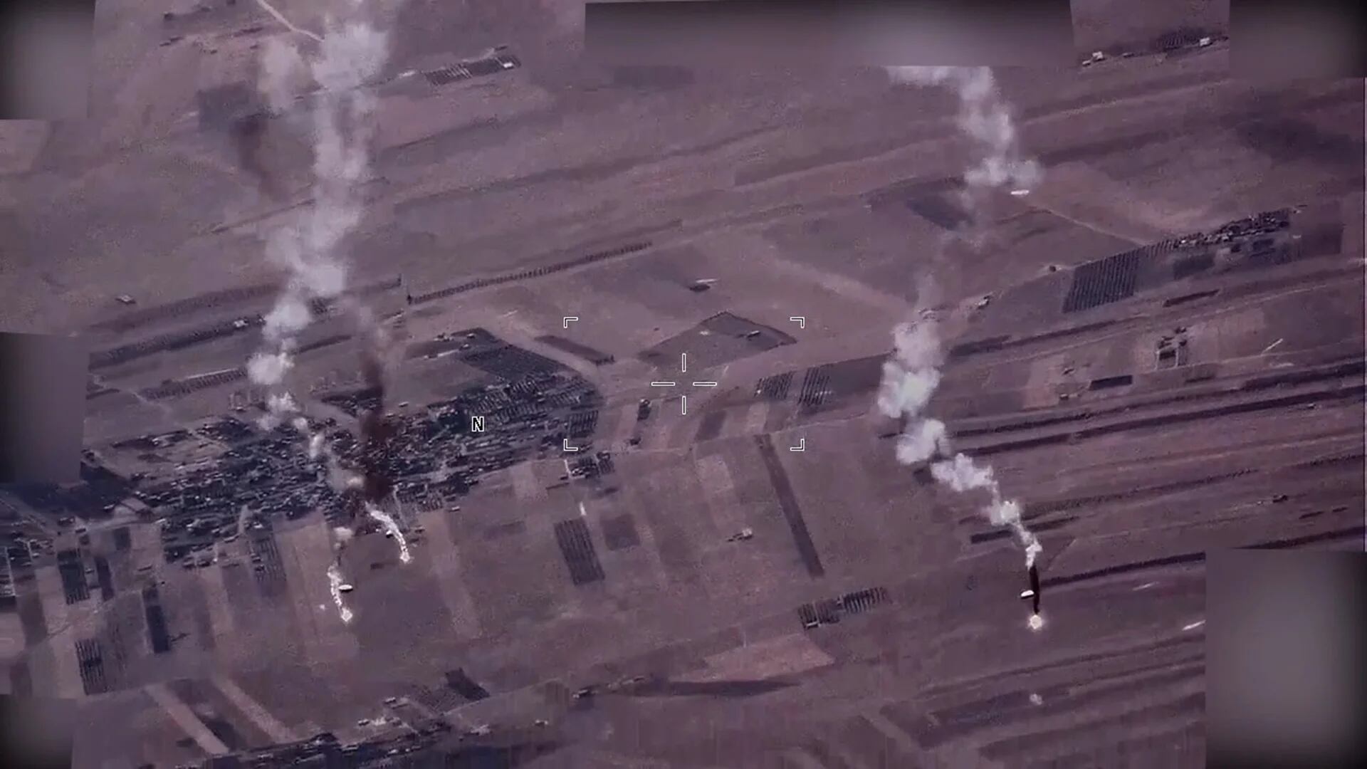 Los cazas rusos lanzaron bengalas que volaron en la trayectoria de los drones