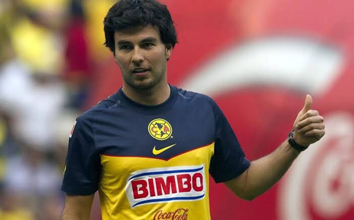 Sergio "Checo" Pérez con la camiseta del América