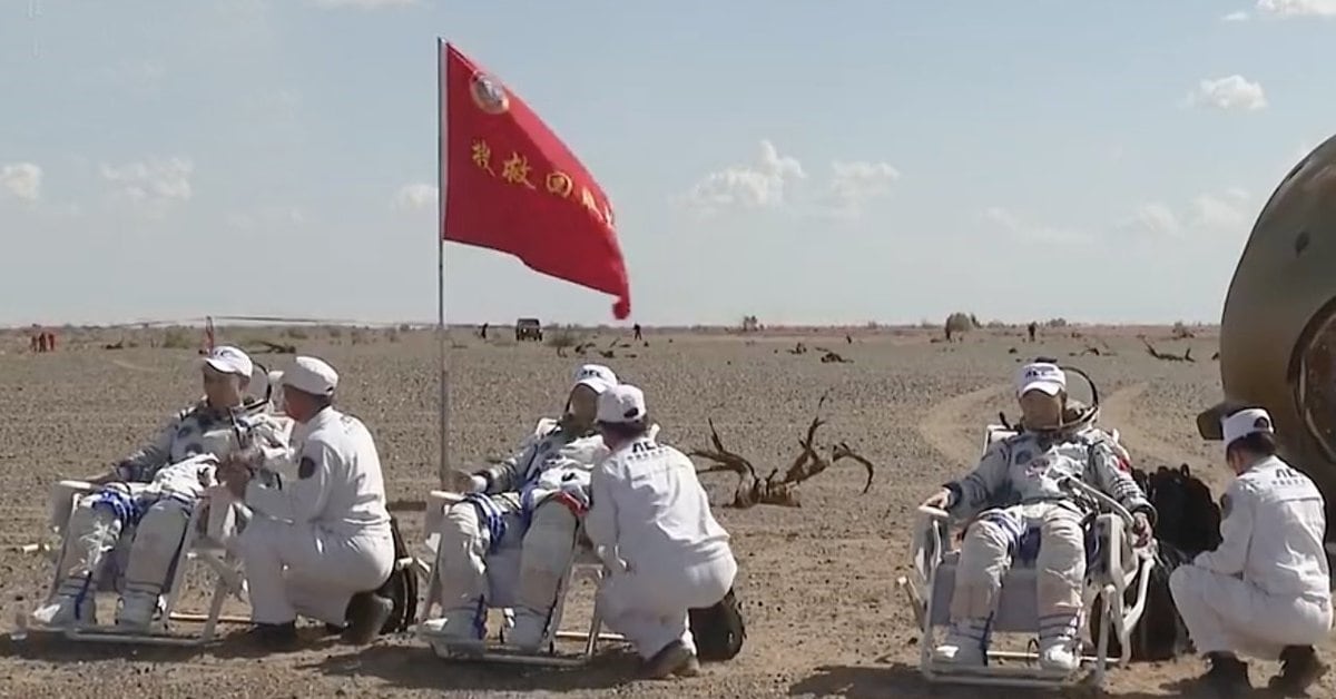 Science.-Three taikonauts return after 3 months on the Chinese space station