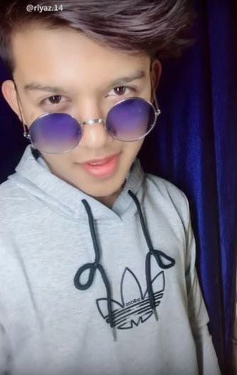 Riyaz Afreen (@riyaz.14) solo tiene 15 años, pero se ha establecido como actor y estrella al convertirse en viral en TikTok. A menudo presenta a otras estrellas populares de TikTok de la India en sus cuentas, incluidos Faisu y Aashika Bhatia (Youtube)
