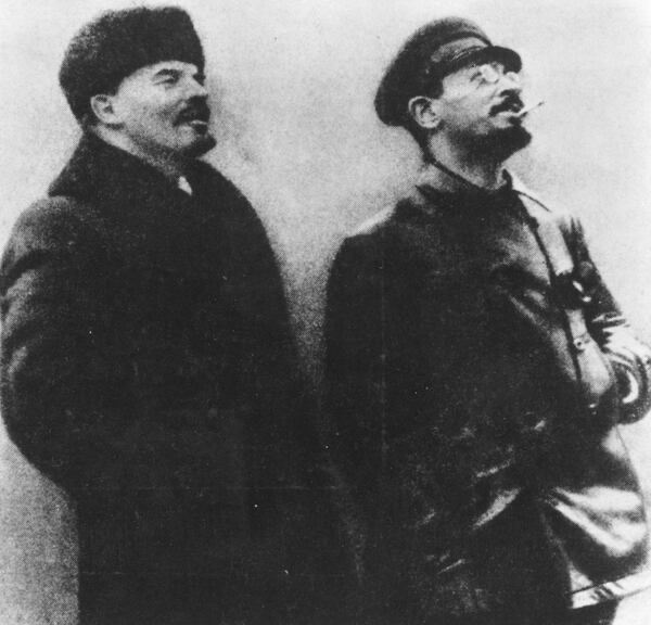 Lenin y Trotsky durante la Revolución Rusa