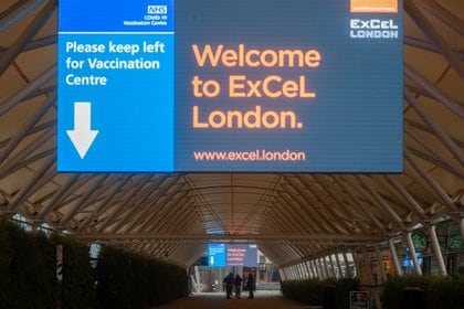 El centro de vacunación Excel Centre de Londres (REUTERS/Hannah McKay)