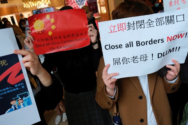 Protesta de médicos de Hong Kong que exigen el cierre de la frontera con China (REUTERS/Tyrone Siu)