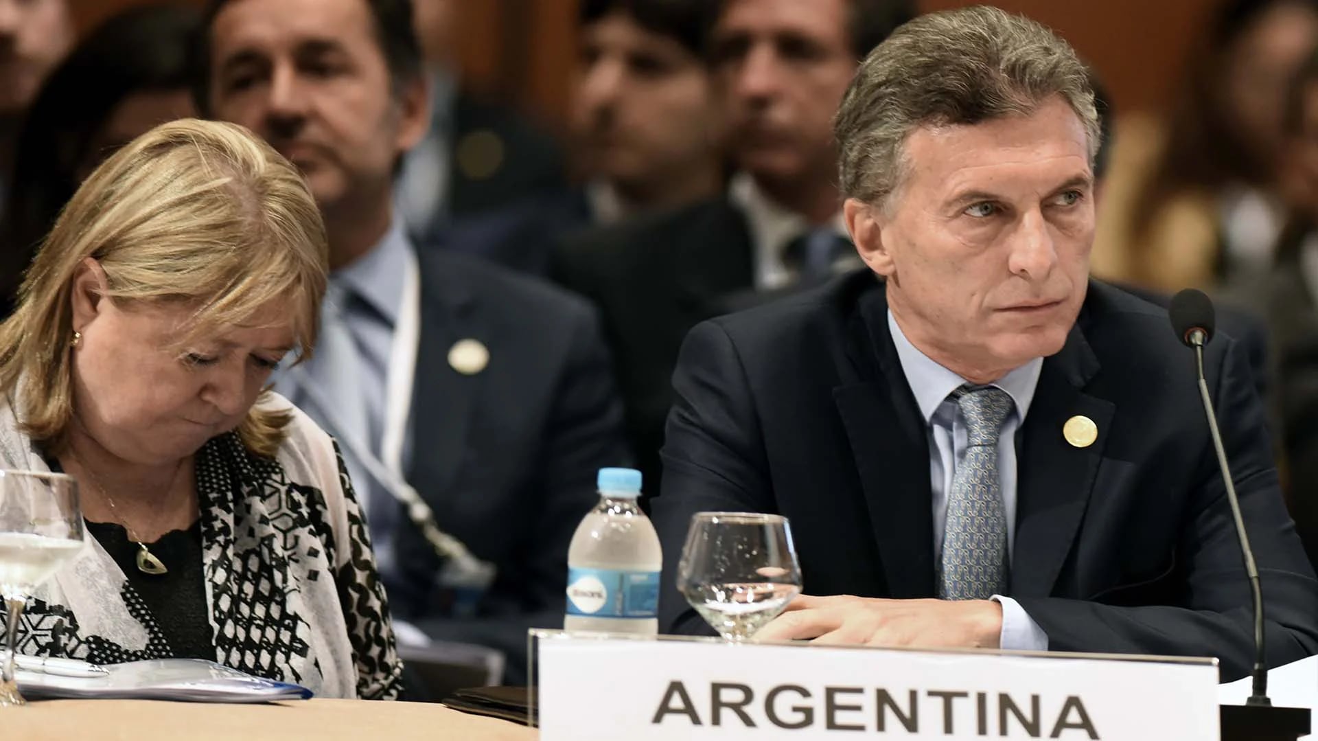 Susana Malcorra junto a Mauricio Macri en la Cumbre del Mercosur en Paraguay (AFP)