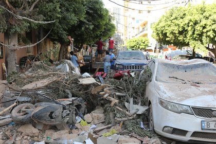 Los destrozos por la explosión (REUTERS/Aziz Taher)