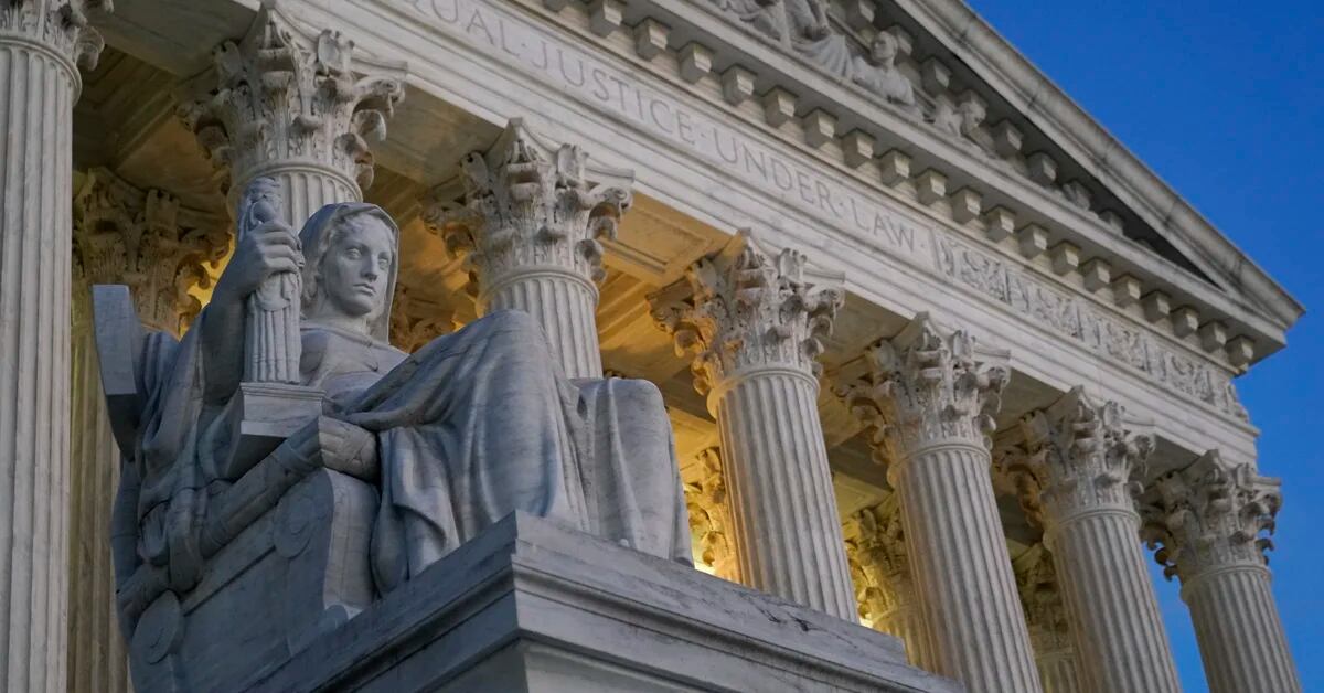 Supreme Court refuses to hear arguments on Title 42