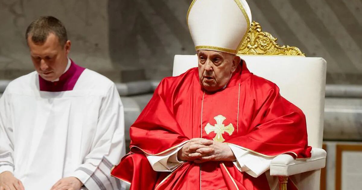 Papst Franziskus feierte die Passion des Herrn im Petersdom