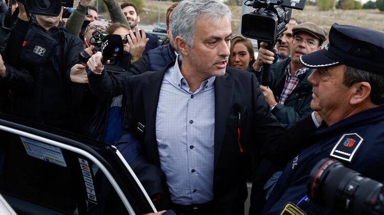 La Fiscalía española acusa a Mourinho de no haber declarado USD 1,8 millones (AFP)