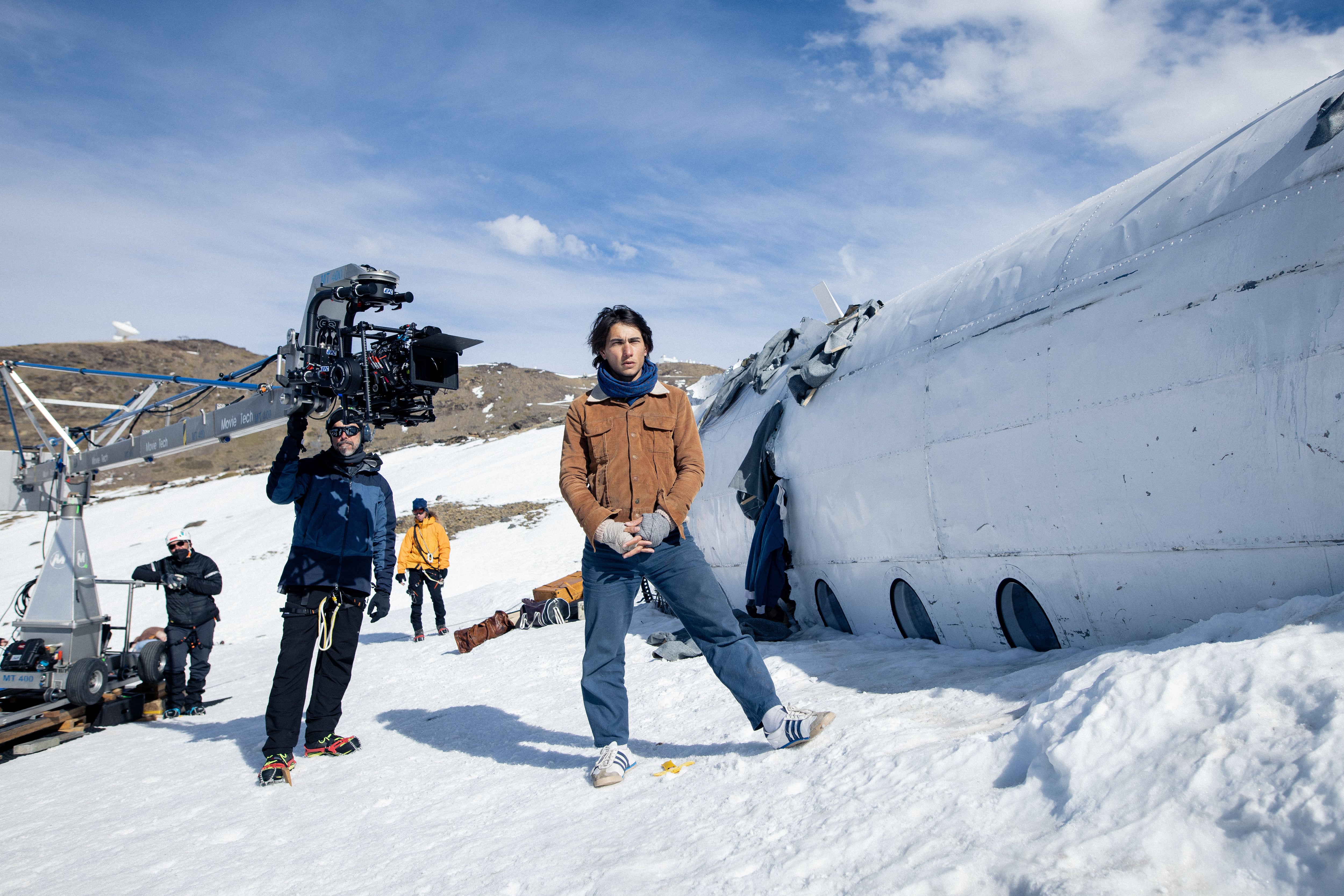 Carlos Páez Vilaró, según la película. La sociedad de la nieve compite en los Oscar. EFE/ Netflix
