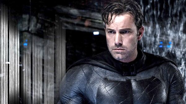Ben Affleck podría quedarse sin su papel de Batman debido a su alcoholismo