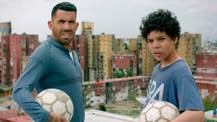 Carlos Tevez y Balthazar Murillo