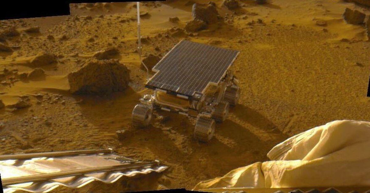 Science.-Sojourner, the first Martian rover, turns 24 on the Red Planet