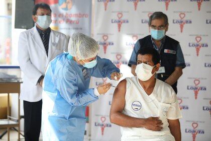 27/02/2021 Segunda etapa de la vacunación en Perú
POLITICA 
EL COMERCIO / ZUMA PRESS / CONTACTOPHOTO
