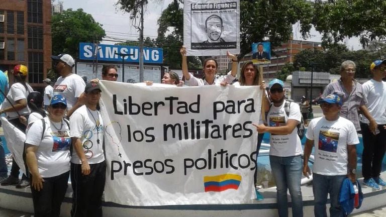 En Venezuela hay cerca de 300 personas detenidas por motivos políticos. 