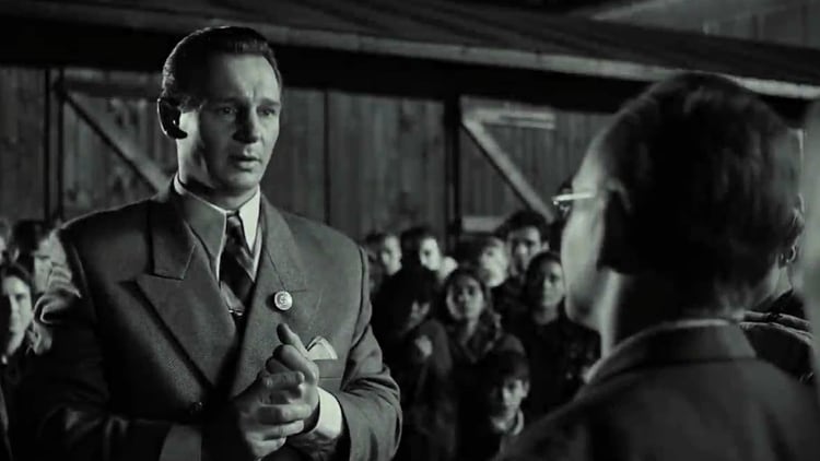 Oskar Schindler en la interpretación de Liam Neeson en la película de Steven Spielberg