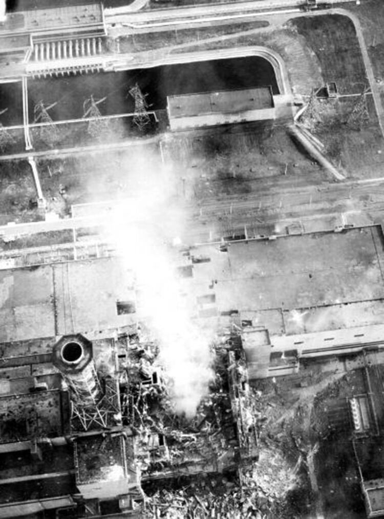 Las autoridades de la Unión Soviética ocultaron el espanto de la explosión del reactor 4 durante 18 días
