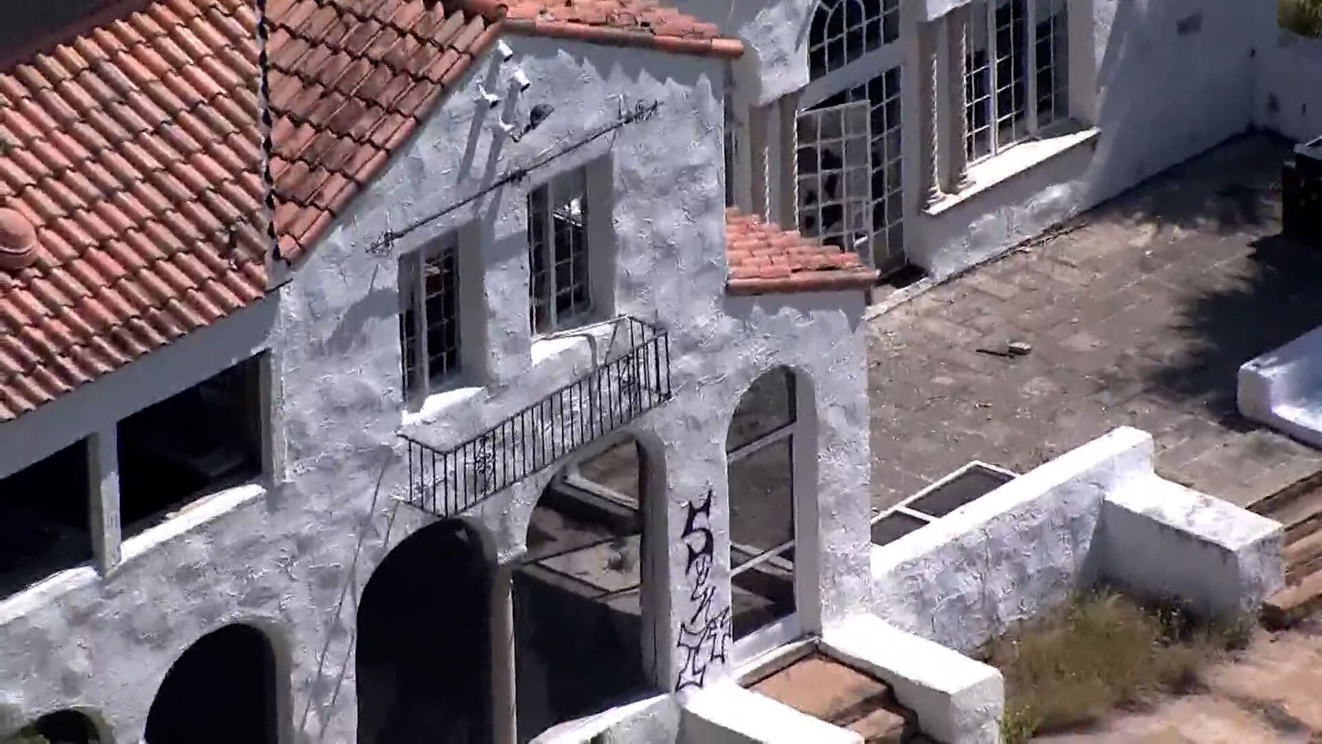 Demolieron la mansión del hermano de Bin Laden en Florida