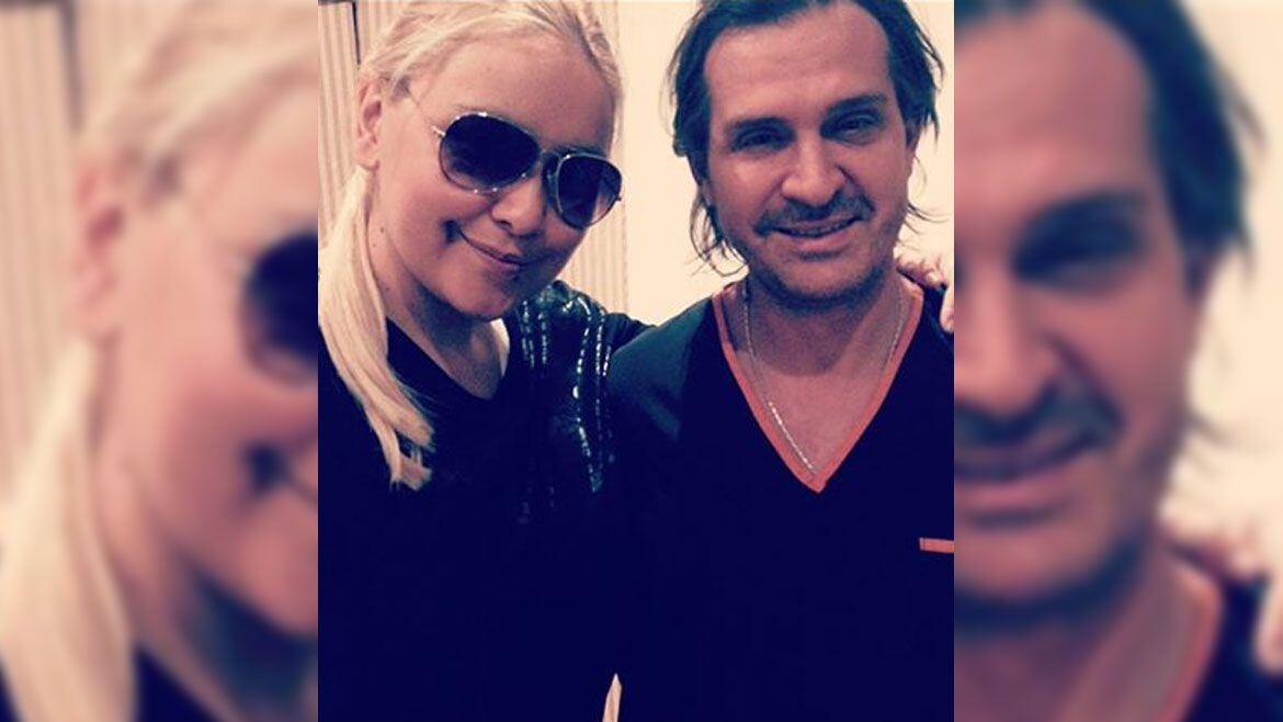 Ver&oacute;nica Ojeda junto a An&iacute;bal Lotocki 