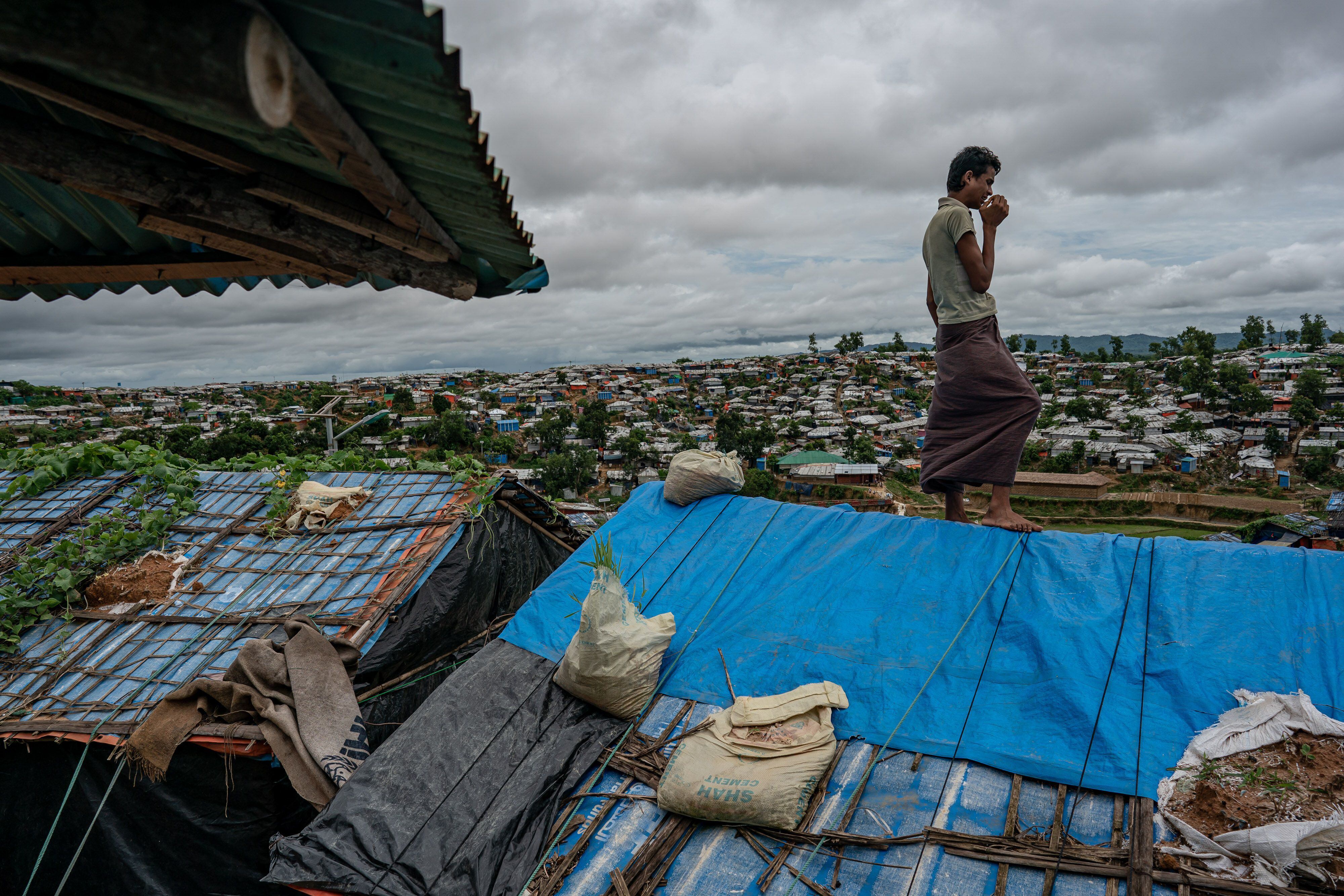 Un refugiado rohingya en Cox's Bazar  (ANTHONY KWAN / MSF)
