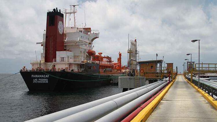 Las sanciones impactaron fuertemente en el sector petrolero