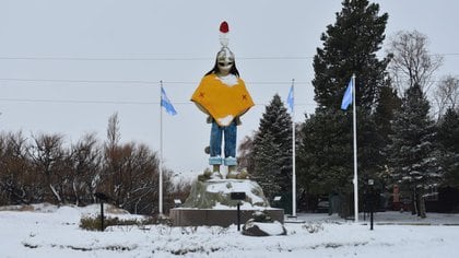 El pueblo tiene un parque infantil en homenaje al dibujante que creó el personaje de Patoruzú (Municipalidad de Luis Piedrabuena)