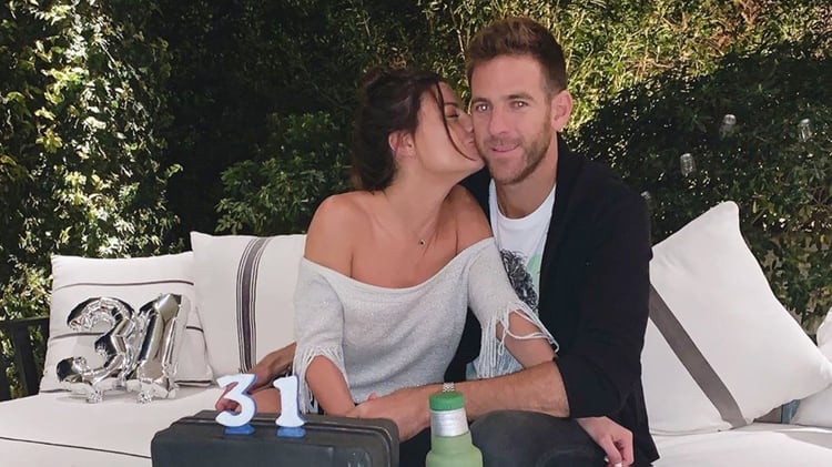 La pareja se mostró muy acaramelada en la celebración 