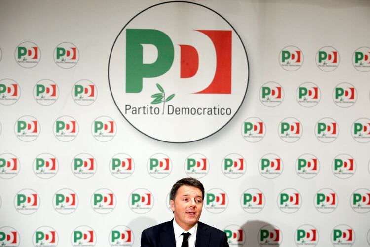 El ex primer ministro Matteo Renzi, uno de los líderes del Partido Democrático, principal fuerza de oposición (REUTERS/Remo Casilli)