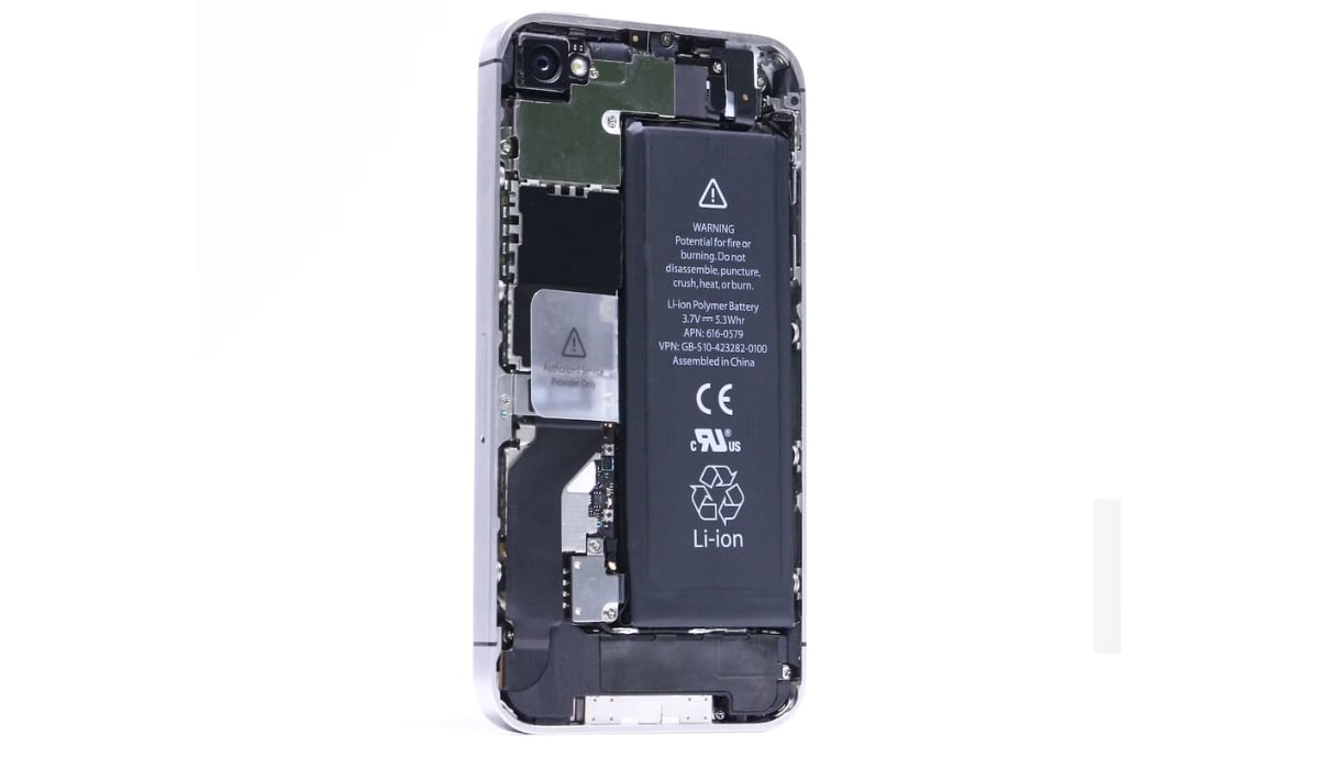 La batería de los celulares actuales es de litio y eso limita su avance. (Unsplash)