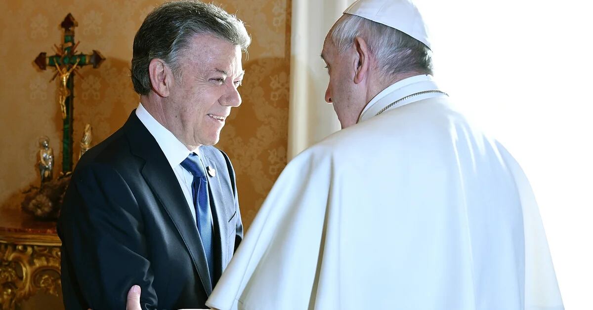 Former President Juan Manuel Santos will meet Pope Francis