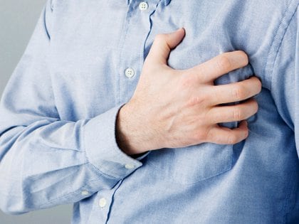 Varias personas con anomalías graves se sometieron a biopsias que confirmaron una inflamación activa en el tejido del músculo cardíaco
