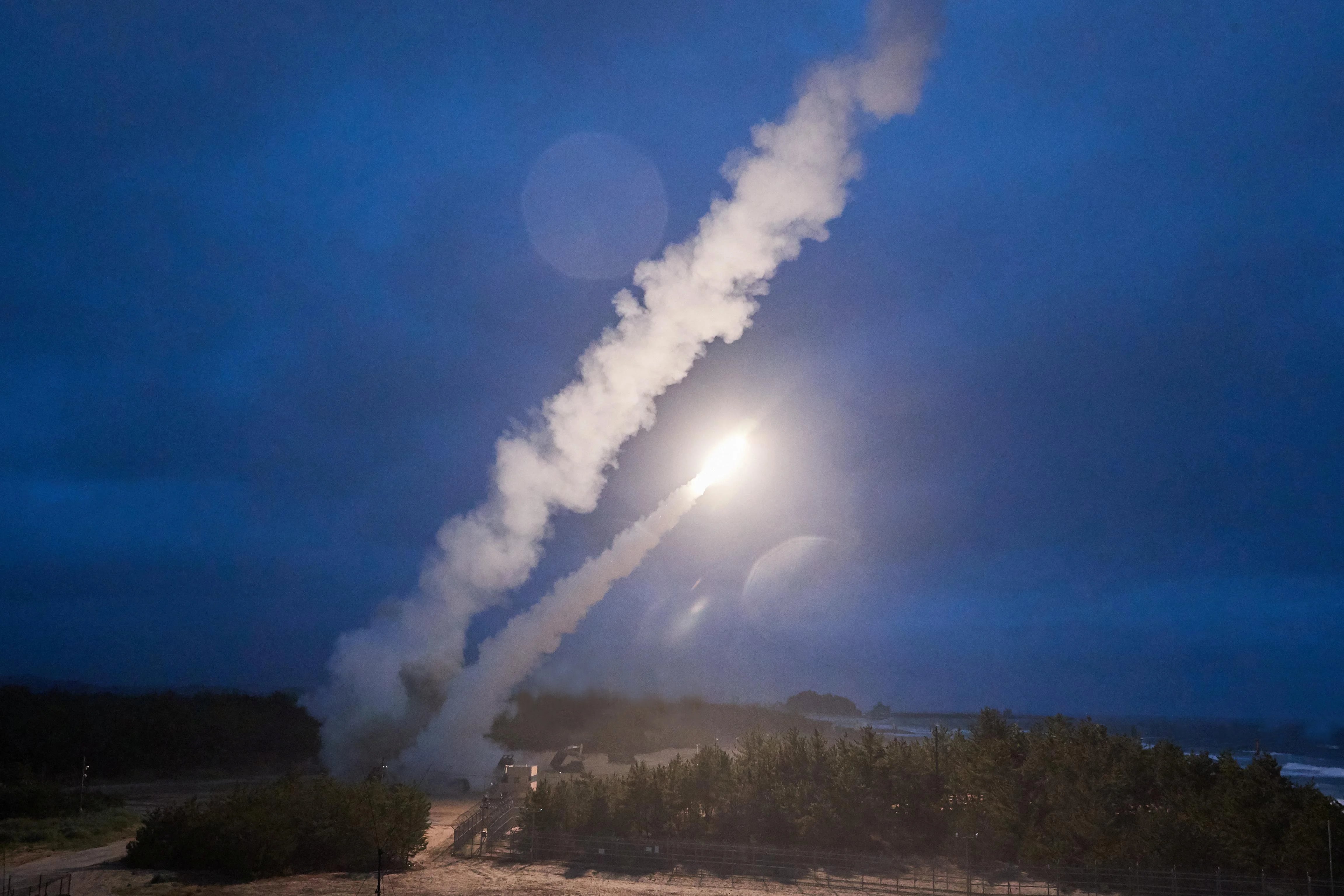 EEUU anunció que, tras los pedidos de Zelensky, enviará un número limitado de misiles ATACMS (REUTERS)