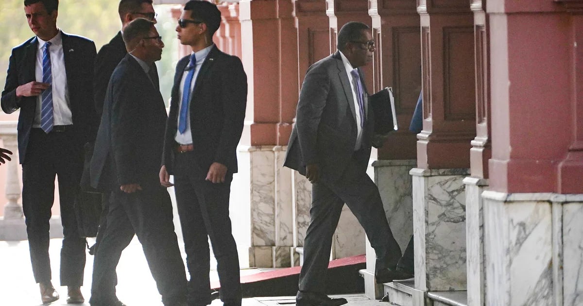 Un enviado clave de Biden llegó a Casa Rosada y comenzó una amplia agenda  de reuniones con funcionarios de Milei - Infobae