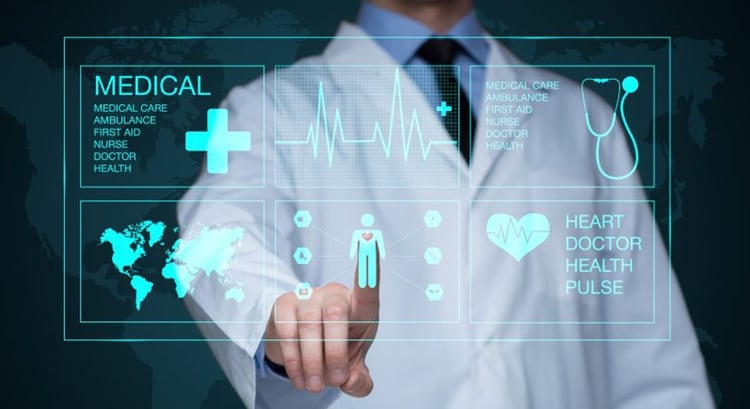 Las médicos y profesionales de la salud utilizan la inteligencia artificial en forma periódica (Shutterstock)